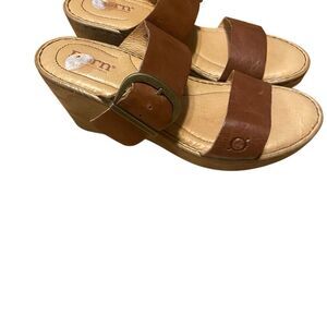 Born Emily Women's Wedge Sandals size 7 leather upper breathable lining wooden-l